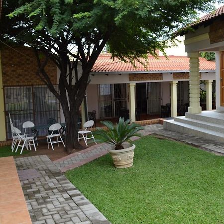 Kamogelo Guest House Pilanesberg Exterior foto