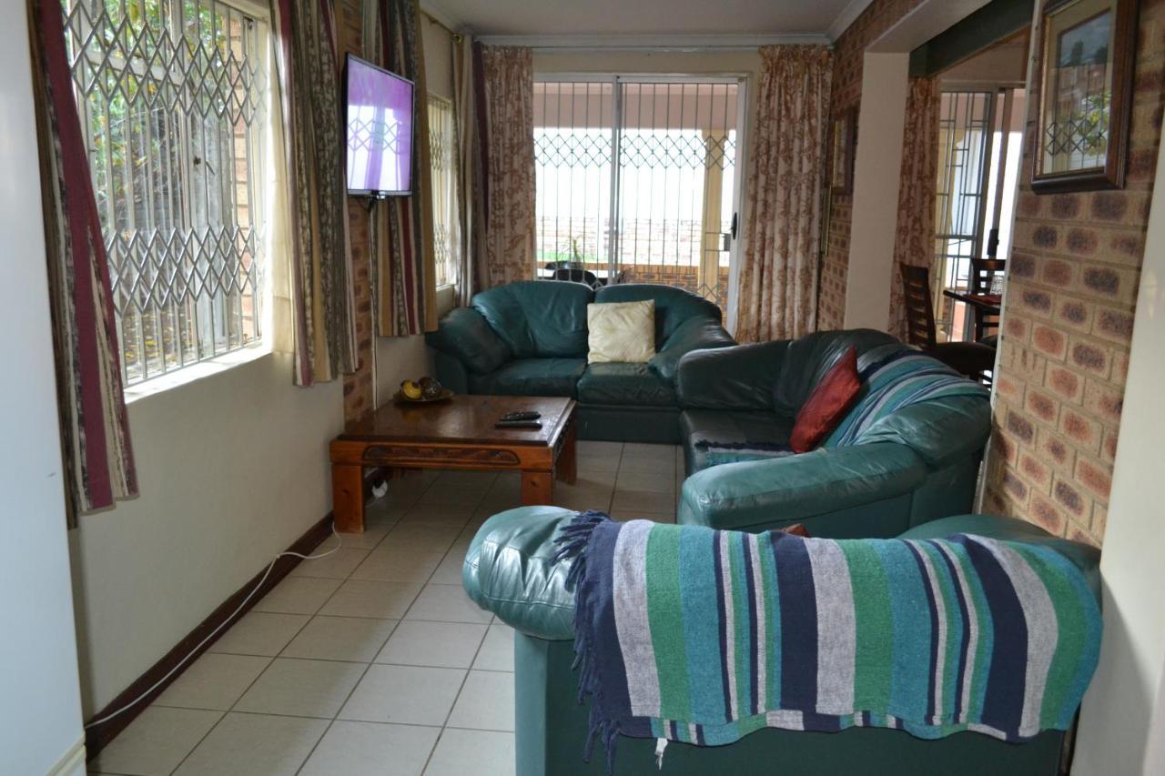 Kamogelo Guest House Pilanesberg Exterior foto